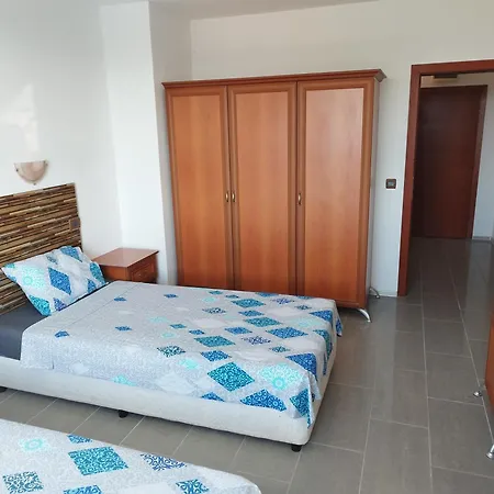 Apartamento California Complex