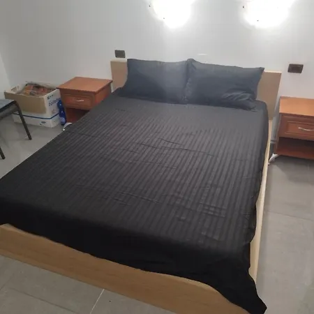 California Complex Apartman Napospart