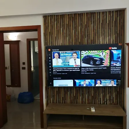 California Complex Apartman