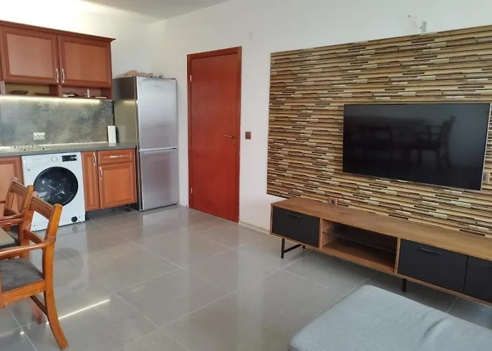 California Complex Σάνι Μπιτς