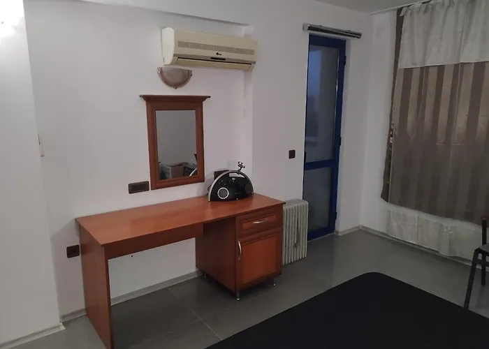 California Complex Διαμέρισμα *