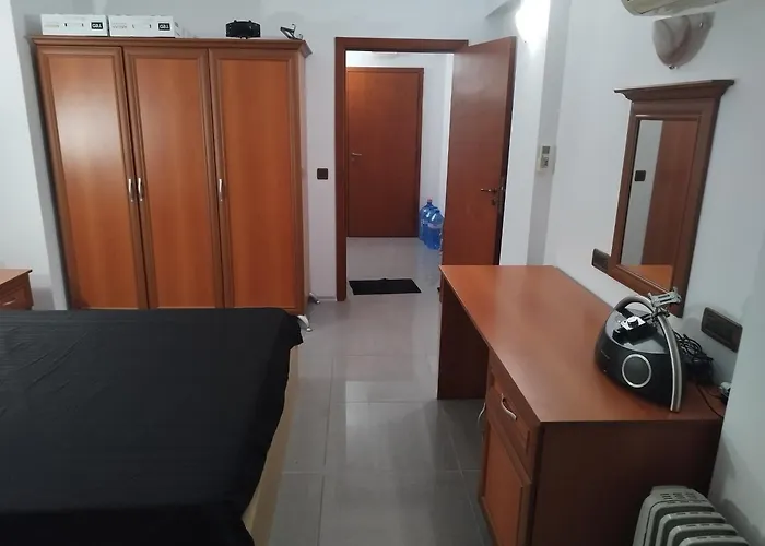 California Complex Σάνι Μπιτς